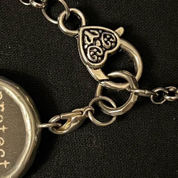 Lanyard Necklace - Picture 5 of 11